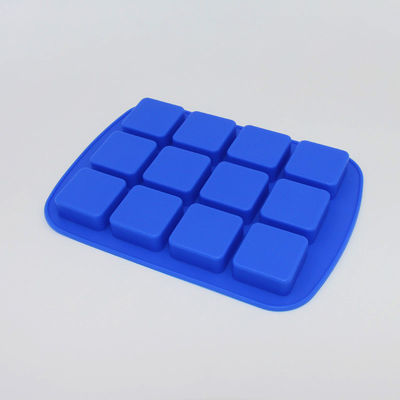 Bandejas flexibles azules durables del cubo de hielo, molde personalizado insípido del cubo de hielo del silicón