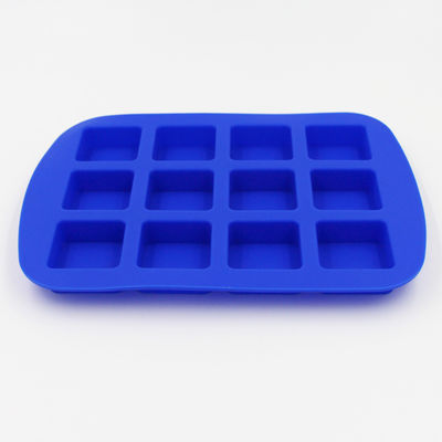 Bandejas flexibles azules durables del cubo de hielo, molde personalizado insípido del cubo de hielo del silicón