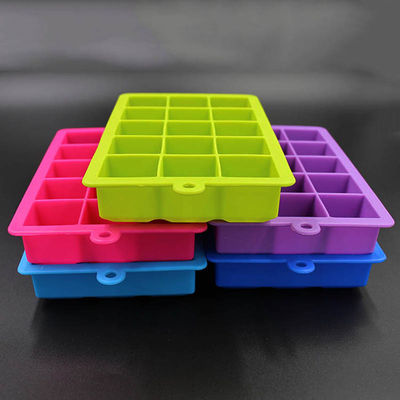 Bandeja de hielo inodoro flexible del silicón, molde libre del cubo de hielo del whisky de BPA