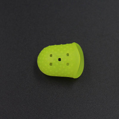Manga suave resistente al calor del protector del finger del silicón para el dolor anti de la guitarra