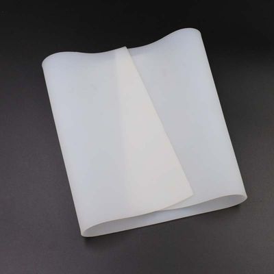 Grueso blanco lechoso 0.1m m del aislamiento de calor de la hoja de la goma de silicona 0.2m m 1m m