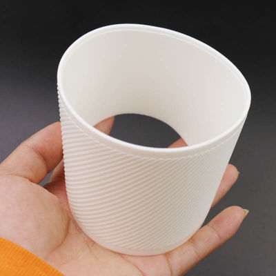 Suministros de caucho de silicona antideslizante OEM funda portátil para botella de agua